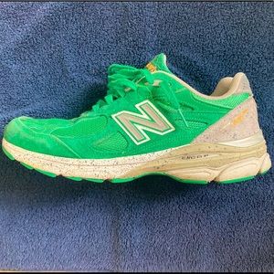 Men’s New balance running shoes 9.5